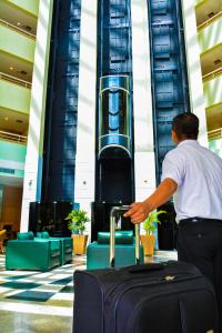 Hosté ubytování Tropical Executive Hotel
