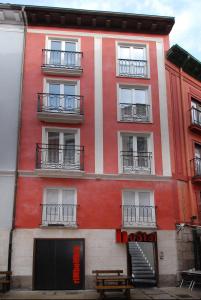 Gallery image of Hostal riMboMbin in Burgos