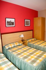 Fotografie z fotogalerie ubytování Habitacions Aurora v destinaci Sant Pau de Seguries + 12 fotografií