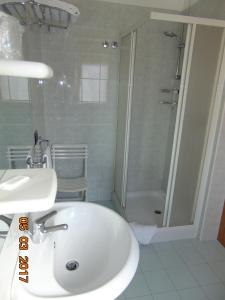 Vannituba majutusasutuses Hotel Mazzocchetti