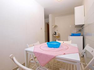 Kuchyň nebo kuchyňský kout v ubytování Apartments Zorka 1421
