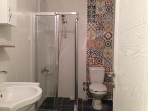 A bathroom at Zübeyde Hanım Homes