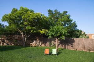 A garden outside Can 28