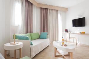 Gallery image of VOI Arenella Resort in Arenella