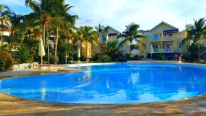 La alberca dentro o cerca de Villa in Le Tamier, 4 bedrooms, 300m Flic en Flac beach