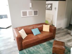 A seating area at Domus Navigli