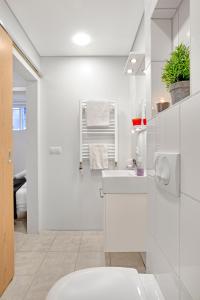 K&uacute;peľňa v ubytovan&iacute; Alfred's Apartments