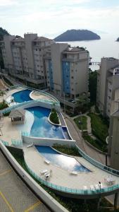 Výhled na bazén z ubytování Porto Real Resort Apartmento nebo okolí