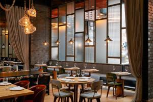 Restaurace v ubytování PURO Gdańsk Stare Miasto