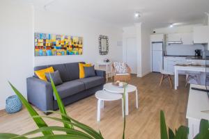 Dapur atau dapur kecil di Flower Beach Suite 26