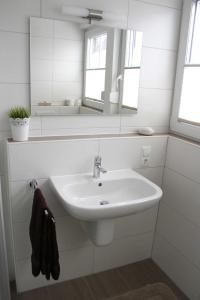 Bathroom sa Ferienhaus Seestern