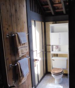 Ванна кімната в Comfortable Maison
