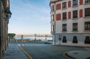 Výhled na řeku, která protéká v blízkosti apartmánu