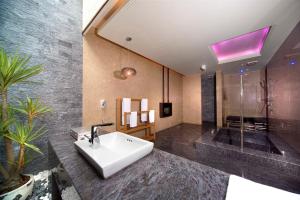 Koupelna v ubytování Yen Jim Boutique Motel