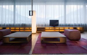 Sjónvarps- og/eða afþreyingartæki á Schwarzer Adler Kitzbühel - Adults Only