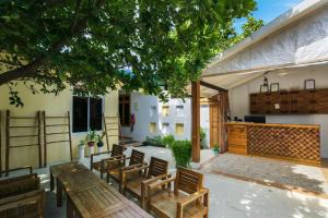 Gallery image of Holiday Garden Rasdhoo in Rasdhoo