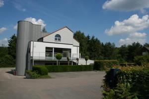 Afbeelding uit fotogalerij van Hotel Bibois in Oud-Heverlee