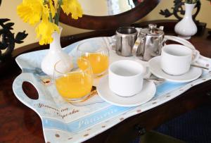 Colazione disponibile per gli ospiti di Reddans of Bettystown Luxury Bed & Breakfast, Restaurant and Bar