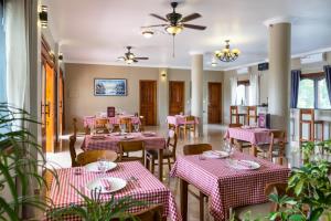 Posezení v ubytování Riviera Hotel & Resort Kep