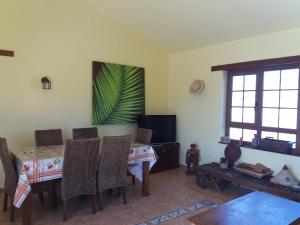 Et tv og/eller underholdning på Villa La Vista de Tefia