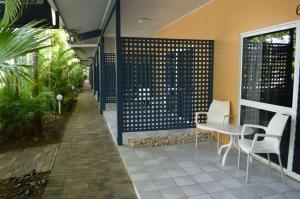 Balcone o terrazza di Lazy Lizard Motor Inn