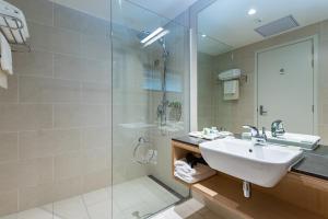 A bathroom at Scenic Matavai Resort Niue