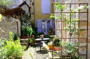 Fotografie z fotogalerie ubytování Les appartements du Relais du Jacquet v destinaci Navarrenx