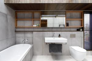 Ένα μπάνιο στο Blue Magnolia +29 φωτογραφίες