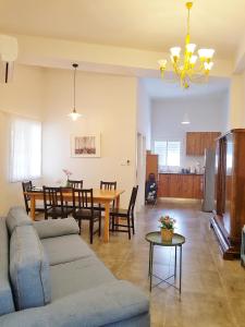 Gallery image of Carmel Apartments in Haifa