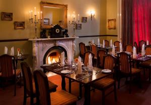 Restoran või mõni muu söögikoht majutusasutuses Oranmore Lodge Hotel Conference And Leisure Centre Galway