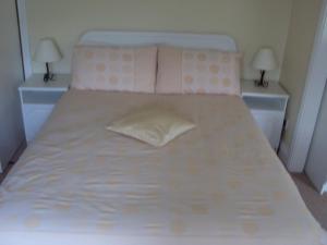Postel nebo postele na pokoji v ubytování Ryebrook House