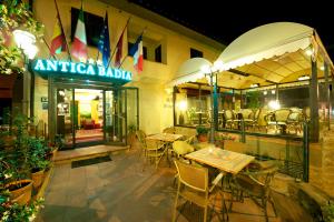 Fotografie z fotogalerie ubytování Holiday Rooms Antica Badia v destinaci Volterra