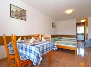 Posteľ alebo postele v izbe v ubytovaní Apartment Stipe 1444 + 17 fotografií