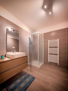 A bathroom at Residenza Finestra sul Parco
