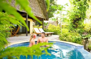 สระว่ายน้ำที่อยู่ใกล้ ๆ หรือใน Beqa Lagoon Resort
