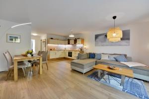 Kuchyň nebo kuchyňský kout v ubytování Ferienwohnung Strandküken + 7 fotografií