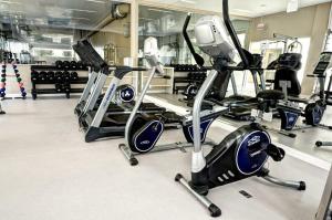Fitness centrum a/nebo fitness zařízení v ubytování Cobertura Florianopolis itacorubi