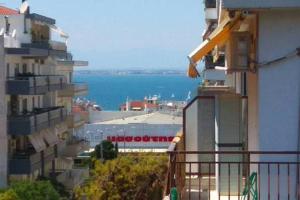Γενική θέα στη θάλασσα ή θέα στη θάλασσα από  αυτό το δωμάτιο σε οικογενειακή κατοικία