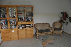 Biblioteka w hostelu