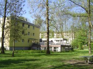 Ogród w obiekcie Eduard-Heinrich-Haus, Hostel