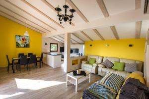 Posezení v ubytování Holiday Home Fasana