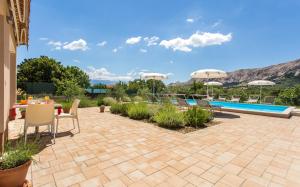 Πισίνα στο ή κοντά στο Apartments Viktorija 2