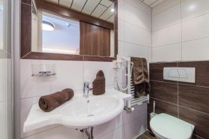 A bathroom at Vizensn Living