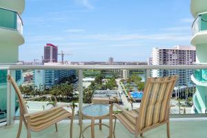 Балкон или терраса в 14#Stunning Beach Apt - Miami Te Espera- HOLLYWOOD