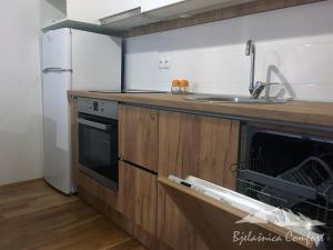 Gallery image of Apartment Bjelasnica Comfort & free parking in Bjelašnica +16 photos