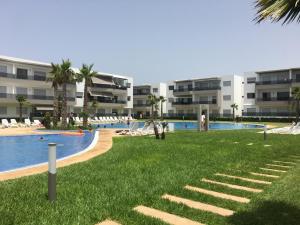 Afbeelding uit fotogalerij van Holiday Home Blanca Beach in Sidi Rahal