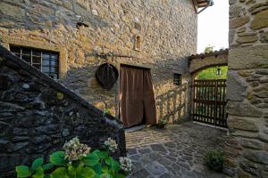 Kép Il Nido - Private villa with pool and jacuzzi szállásáról Castelnuovo di Garfagnanában a galériában