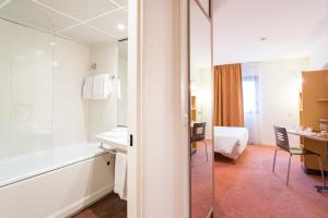 Kúpeľňa v ubytovaní Canal Suites by Popinns