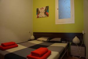Lova arba lovos apgyvendinimo įstaigoje ApartEasy - Montjuïc & Fira