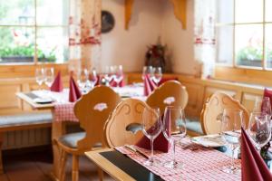 Nápoje v ubytování Hotel Simmenhof